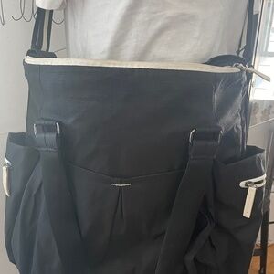 BEST TRAVEL BAG/SATCHEL EVER!  Sherpani brand